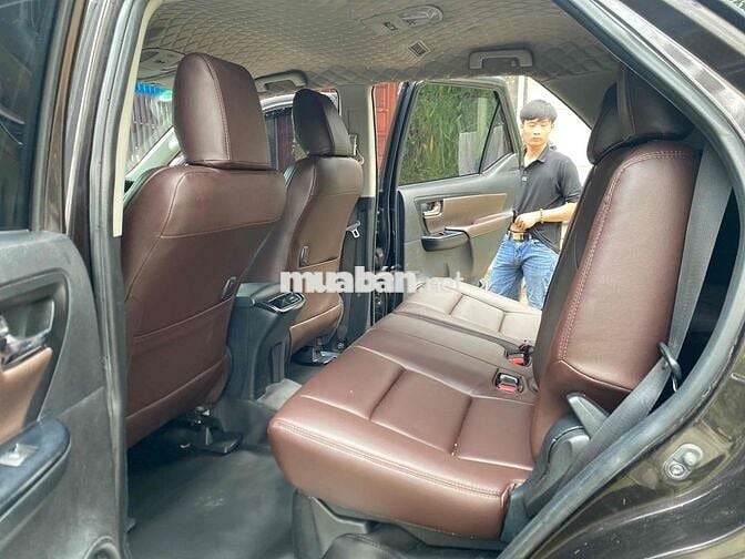 Toyota Fortuner 2017 đk 2018 sàn dầu(1 chủ)