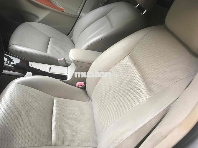 Toyota Corolla Altis 2012 1.8G CVT - tự động
