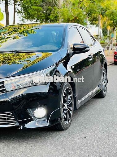 Toyota Corolla Altis 2016 2.0V