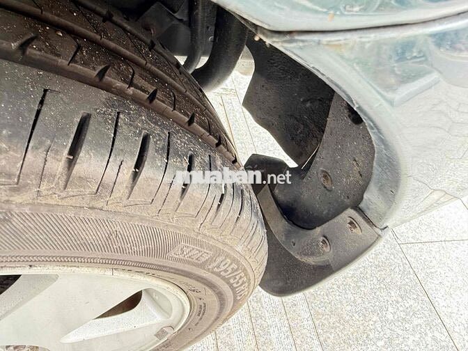 Ford Laser 2002 GLXi MT - 100000 km