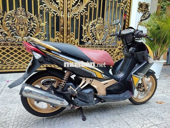 Xe hãng YAMAHA NOUVO LX CHẠY MẠNH ÊM
