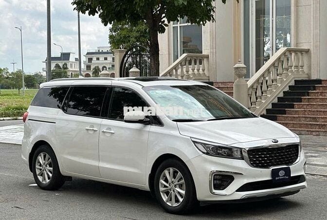 Kia Sedona 2021 2.2D LUXURY - 83000km Xe Đẹp Chuẩn