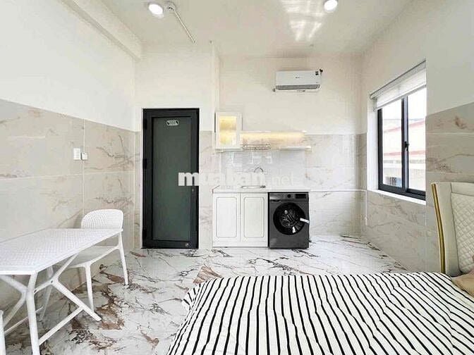 Căn Hộ Ban Công Máy Giặt Riêng Phú Nhuận Gần Nguyễn Văn Trỗi Quận 3