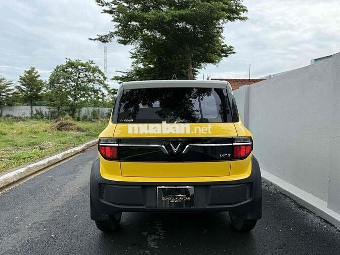 VinFast VF3 mua pin lên 60tr đồ chơi
