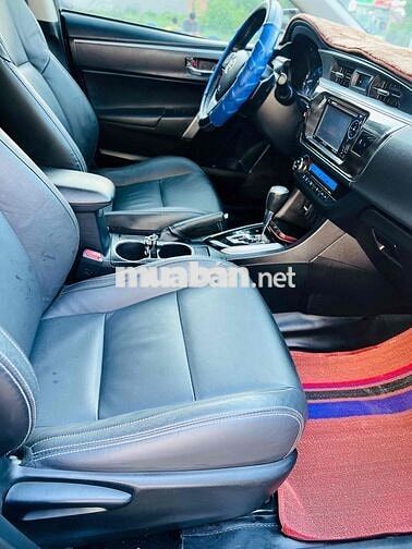 Toyota Corolla Altis 2016 2.0V