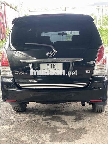 Toyota Innova 2011 V - 127000 km