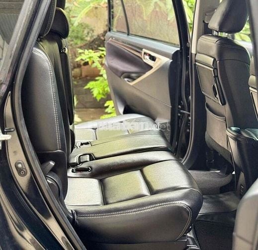 Toyota Innova 2017 2.0 Venturer - 59600 km -ĐẸP