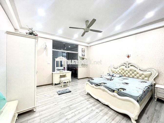 CHO THUÊ NHÀ Ở KINH DOANH 4 TẦNG KHU HÀ QUANG GIÁ 25 TRIỆU