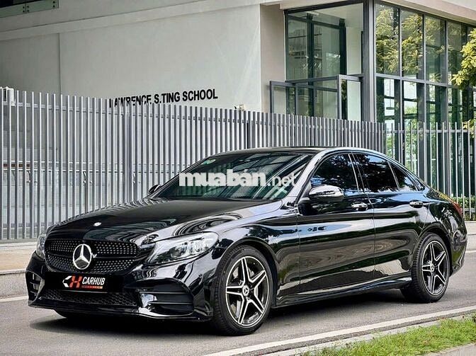 Mercedes Benz C300 AMG 2021 - 32000 km