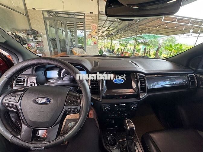 Ford Everest 2019 Titanium 2.0L AT 4x2 - 120 km