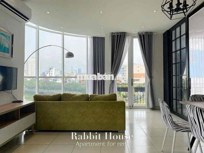 CĂN HỘ CAO CẤP CHO CHO THUÊ QUẬN TÂY HỒ DẠNG 1PN CĂN GÓC THOÁNG