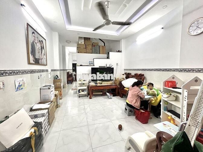 CHO THUÊ NHÀ KINH DOANH MẶT ĐƯỜNG CHÍNH KHU PHỐ DU LỊCH GIÁ 35 TRIỆU
