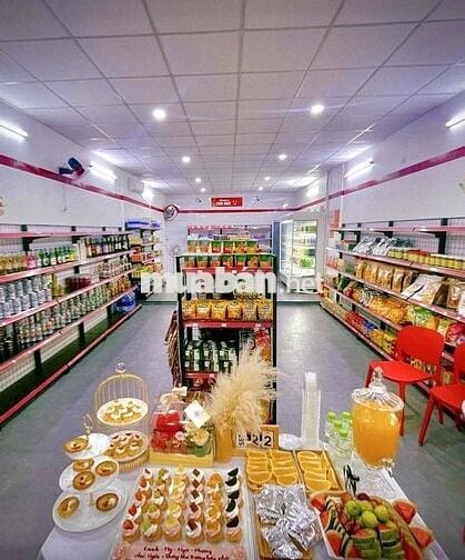 Sang nhượng siêu thị mini mart 24h 100m2 ngay sát cầu rồng