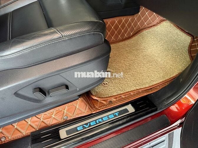 Ford Everest 2019 Titanium 2.0L AT 4x2 - 120 km