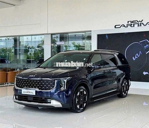 Kia Carnival 2024 2.2D Premium 8 chỗ