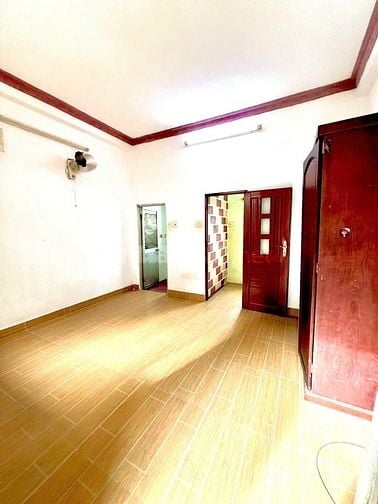 ⭐️Nhà 3 Lầu, cách Mặt tiền Nguyễn Đình Chiểu 15m, P4, Q.Phú Nhuận.