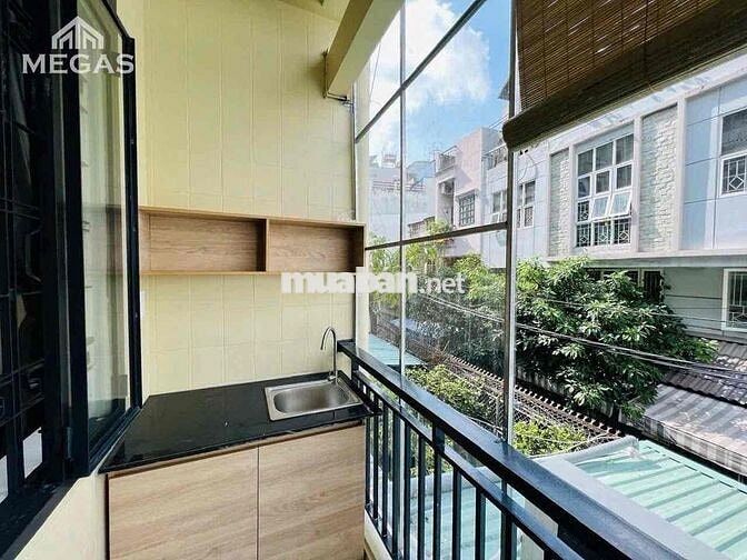 PHÒNG BAN CÔNG TÁCH BẾP - NGAY QUẬN 1 - CHỢ BÀ CHIỂU