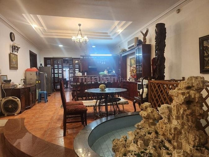 BIỆT THỰ NHÀ VƯỜN,KHU PHÂN LÔ ĐƯỜNG 2 Ô TÔ TRÁNH,VỈA HÈ. 270M GIÁ 75 T