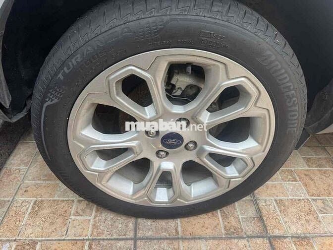 Ford EcoSport 2018 1.5L Titanium AT - 24000 km