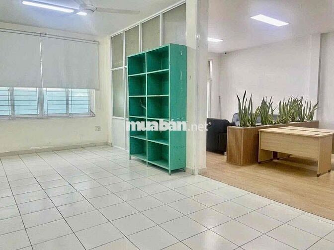 CHO THUÊ TẦNG 1 NHÀ MẶT TIỀN PHAN CHU TRINH - ĐÀ NẴNG