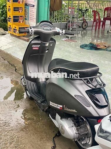 cần bán vespa sprin 9 chủ biển 65 máy zin êm ru