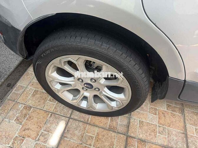 Ford EcoSport 2018 1.5L Titanium AT - 24000 km