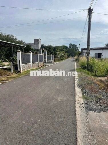 Đất đẹp ngay kcn minh hưng sikico