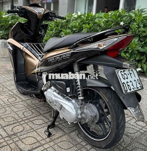AIRBLADE 2012 ĐẸP KEN NGUYÊN ZIN GIẤY TỜ ĐẦY ĐỦ