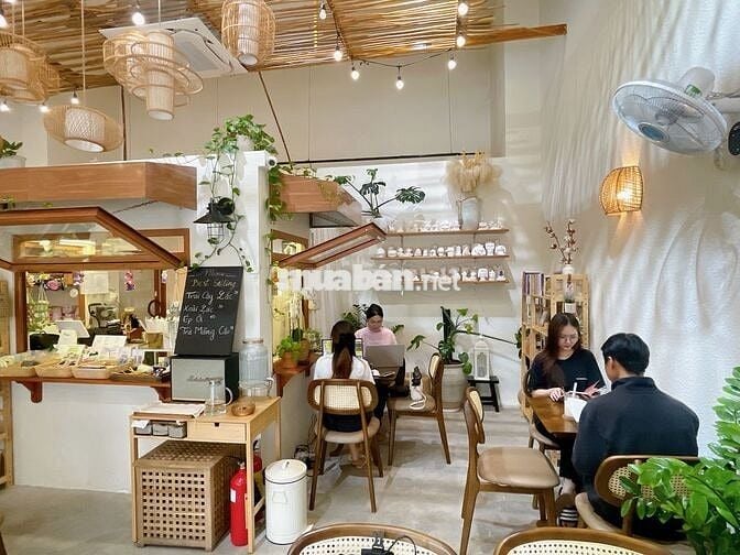 Cho thuê Shophouse đầy đủ tiện nghi phù hợp kinh doanh cà phê, ăn uống