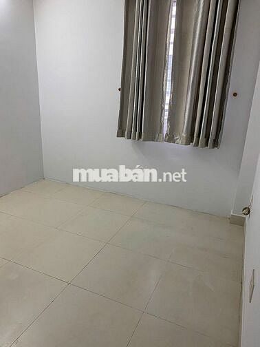 Nhà Nguyên Căn Đường Nguyễn Phi Khanh - 3PN 4WC - 5x6m - sẵn máy lạnh
