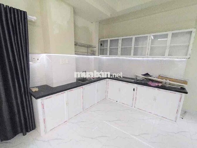 Quá rẻ, Hiếm, 2 mặt tiền, Nhỉnh 4 tỷ, 4 Tầng, 3PN , P14, Quận 8