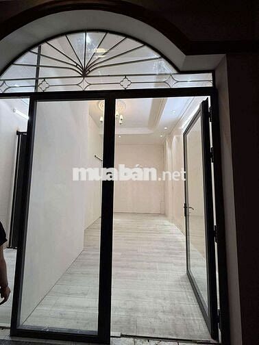 Cho thuê mặt bằng kinh doanh tầng trệt quận Phú Nhuận