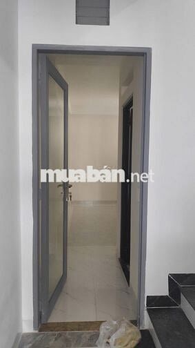 Nhà mới xây cho thuê làm Văn Phòng 3 lầu 4 ngủ 5 wc 50m2 KHÔNG TIẾP CÒ