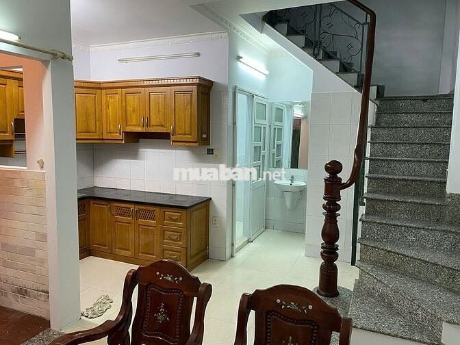 Nhà Nguyên Căn Đường Nguyễn Phi Khanh - 3PN 4WC - 5x6m - sẵn máy lạnh