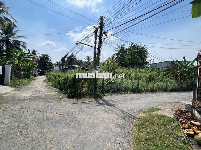 ĐẤT CÁCH QL1A, VÒNG XOAY VÕ VĂN KIỆT TÂN NGÃI, TỈNH VĨNH LONG