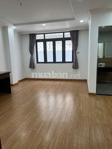 Bán Nhà 1 trệt 3 lầu, Thang Máy, khu bên sông, đường số 25, Thủ Đức