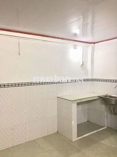 Bán nhà nhỏ Hẻm 266 Tôn Đản quận 4, 1 trệt-1 lầu-1 gác lửng DTSD 30m2