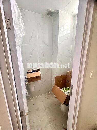 Cho thuê MT Trần Quang Khải -Hai Bà Trưng, 4,5x12m, 4 lầu. Giá 75triệu