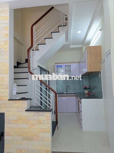 nhà Bán Tân Bình 1 trệt 2 lầu 26m2 nhà đẹp ở liền
