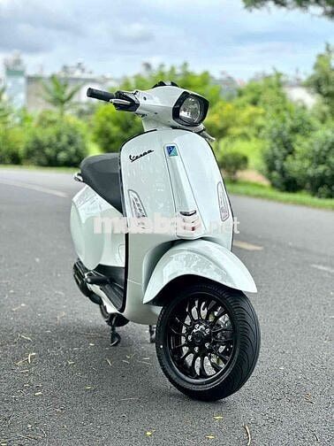 Vespa Sprint biển số tiến siêu đẹp. phong thuỷ