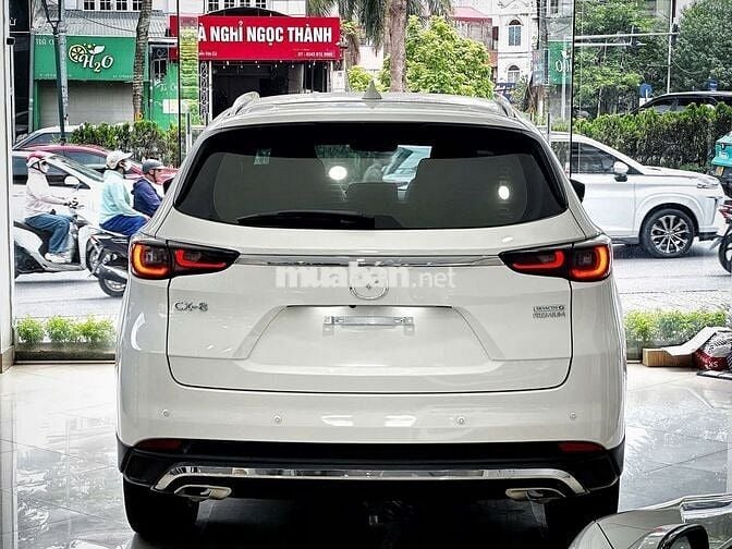Mazda CX 8 2024 2.5 Premium, như mới với 9000 km
