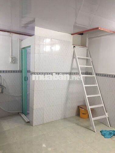 Bán nhà nhỏ Hẻm 266 Tôn Đản quận 4, 1 trệt-1 lầu-1 gác lửng DTSD 30m2