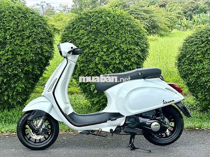 Vespa Sprint biển số tiến siêu đẹp. phong thuỷ