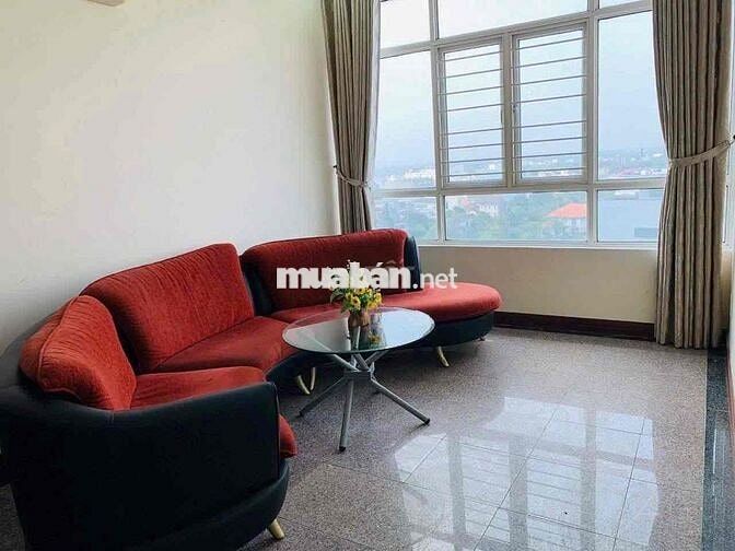 cần nhượng lại 1 phòng trong căn hộ 2pn phú hoàng anh