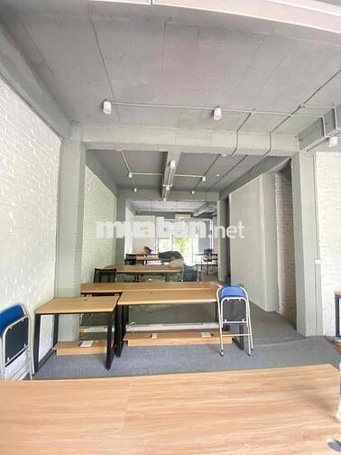 Cho thuê liền kề Pandora 53 Triều khúc 150m2 x 5 tầng