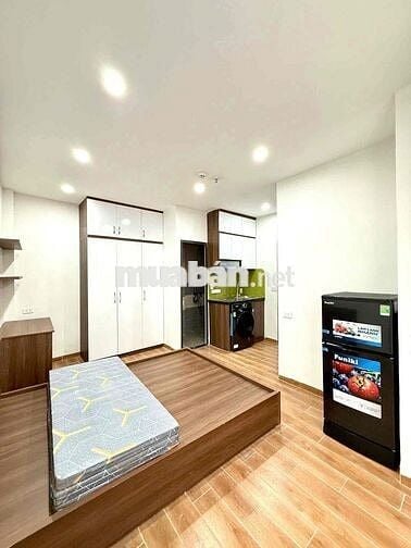 Bán CCMN dòng tiền phố Đê La Thanh, TT Đống Đa. 57m, 6T, 10P. Giá rẻ