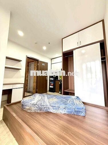 Bán CCMN dòng tiền phố Đê La Thanh, TT Đống Đa. 57m, 6T, 10P. Giá rẻ
