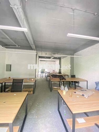 Cho thuê liền kề Pandora 53 Triều khúc 150m2 x 5 tầng