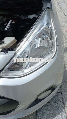 Đổi xe cần bán i 10 sedan 2 đầu bản đủ.