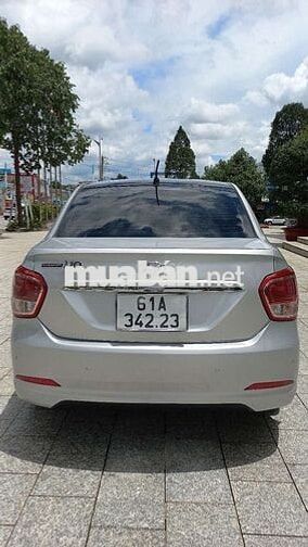 Đổi xe cần bán i 10 sedan 2 đầu bản đủ.